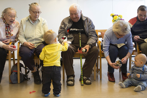 Seurakunnassa on paikka kaikenikäisille.