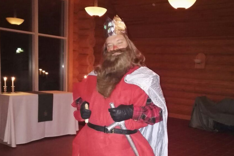Ihmisiä ja Örkkejä 2 Ihmisiä ja Örkkejä 2