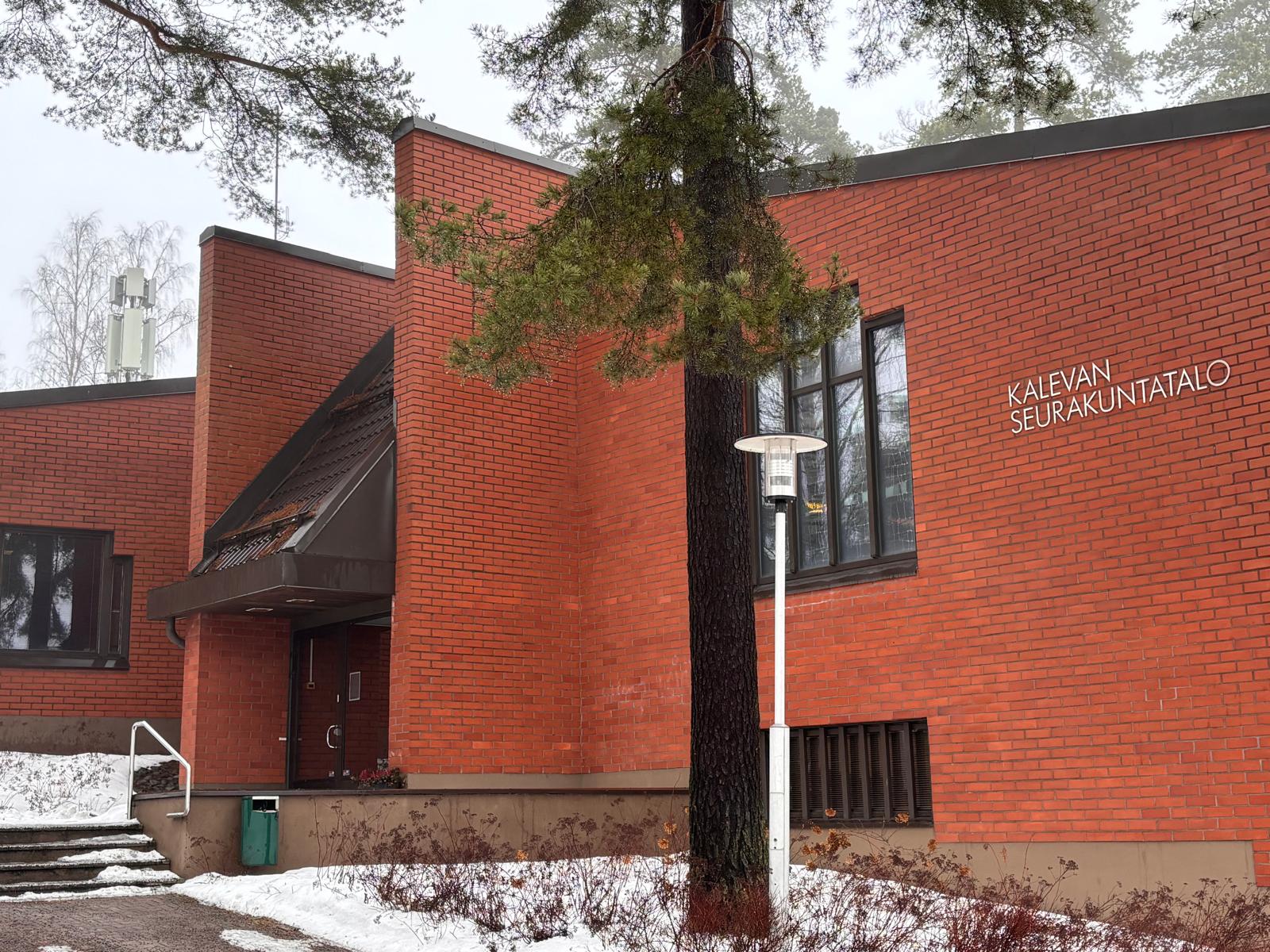 Kalevan seurakuntatalo.