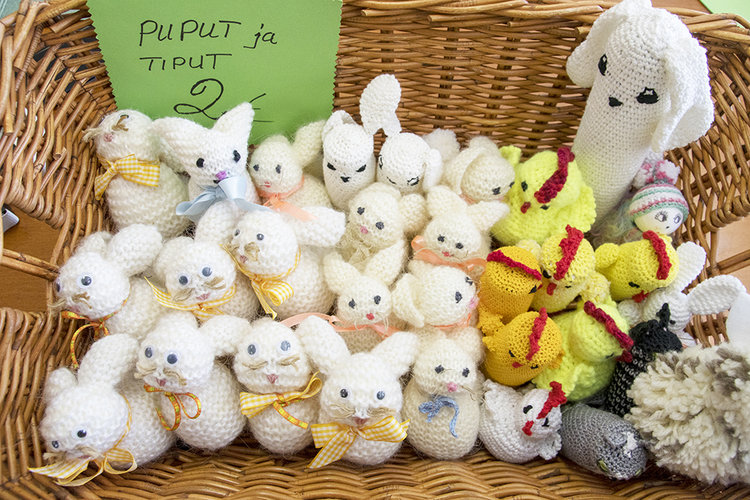 Palmusunnuntain myyjäiset ja lähetyslounas Palmusunnuntain myyjäiset ja lähetyslounas